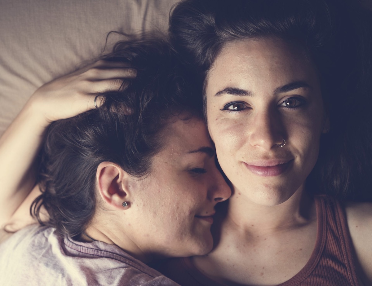 Igniting Romance: Lesbian Dating in Oregon Claims the Spotlight